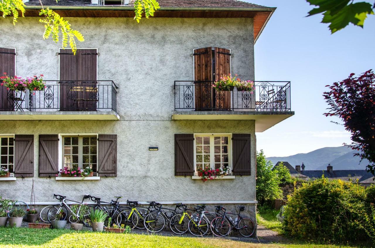 Pyrenees Cycling Lodge Сен-Савен Экстерьер фото