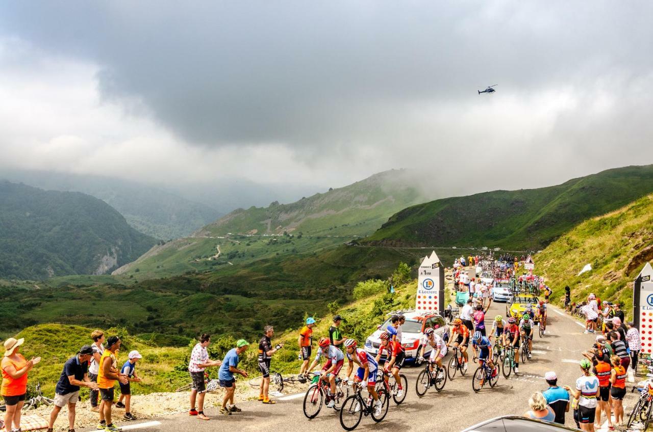 Pyrenees Cycling Lodge Сен-Савен Экстерьер фото
